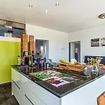 La Maisonannette Apartment *
